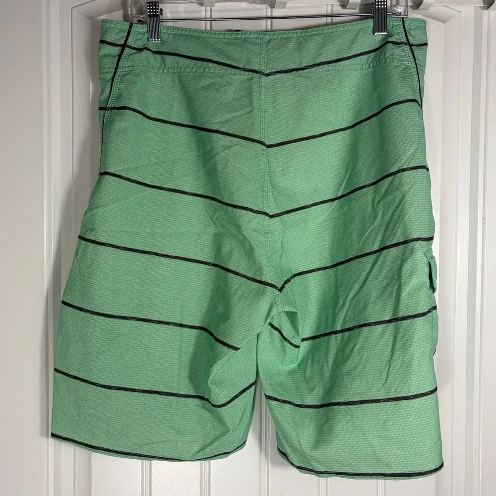 Rip Curl Men's Green Striped Boardshorts Swim Trunks Surf Shorts Size 34
